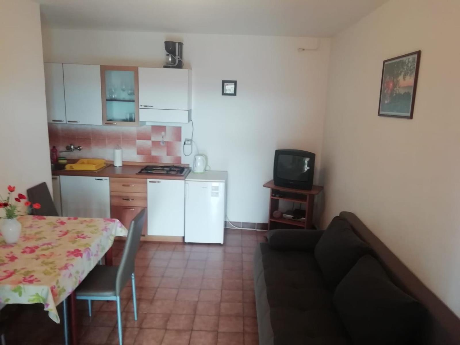 Apartments By The Sea Mandre, Pag - 8655 Kolan Kamer foto